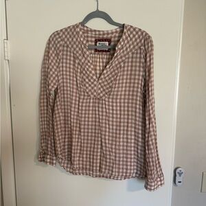 HOLDING HORSES Tan & White Gingham V-Neck Blouse